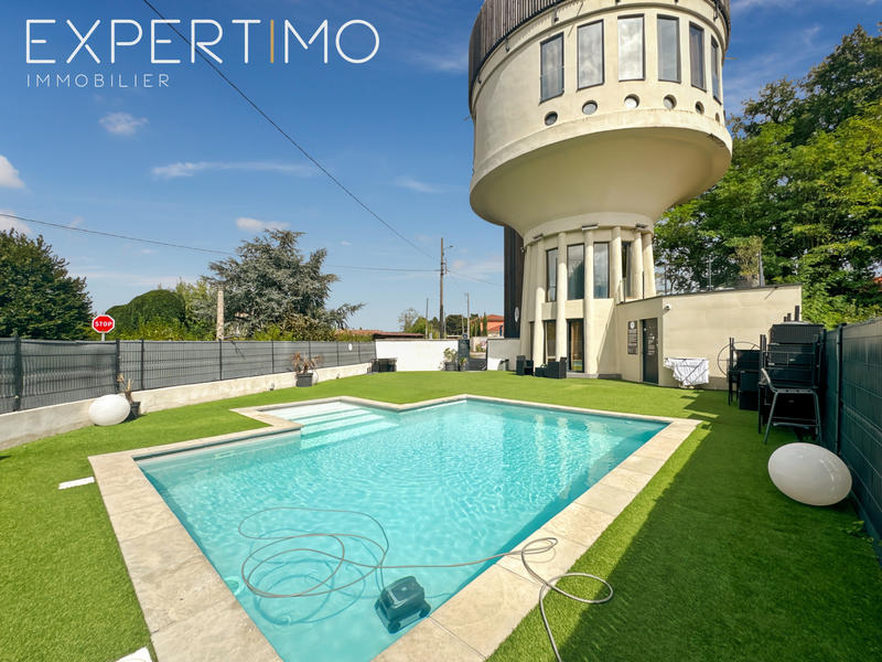 Maison - 180 m² - 5 pièces