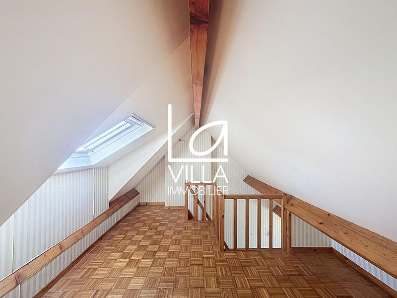 Maison - 111 m² - 6 pièces