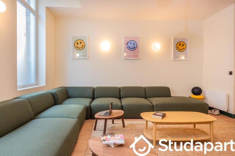 Chambre - 10 m² - 1 pièce