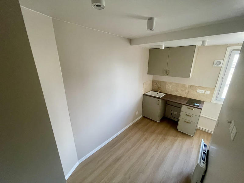 Appartement - 8 m² - 1 pièce