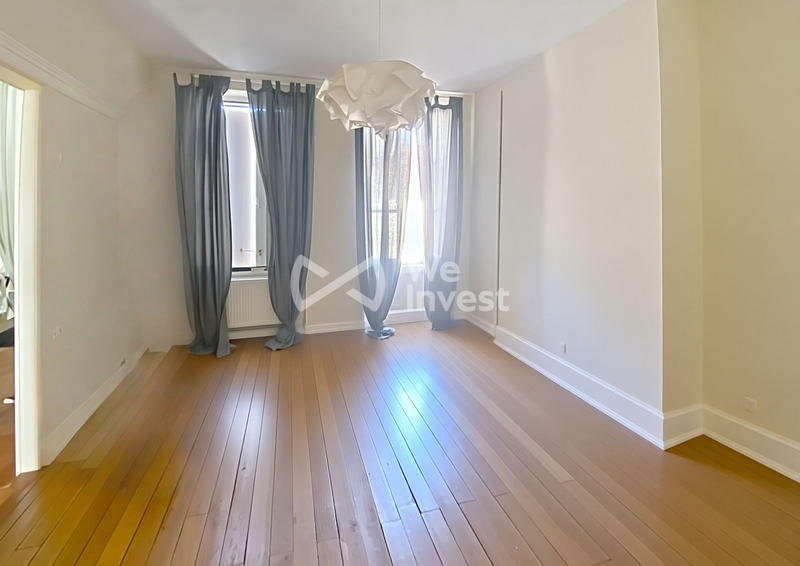 Maison ancienne - 186 m² - 7 pièces