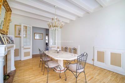 Appartement - 160 m² - 7 pièces