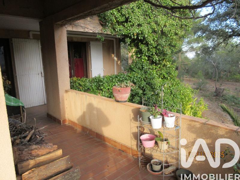 Maison - 275 m² - 10 pièces