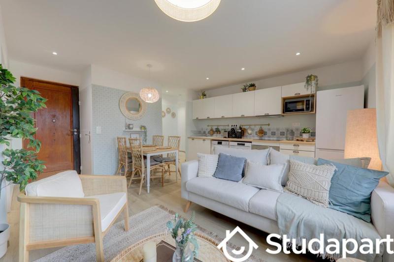 Chambre - 10 m² - 1 pièce