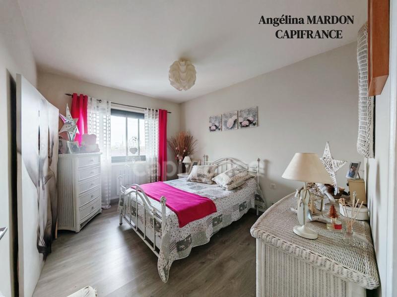 Appartement - 90 m² - 4 pièces