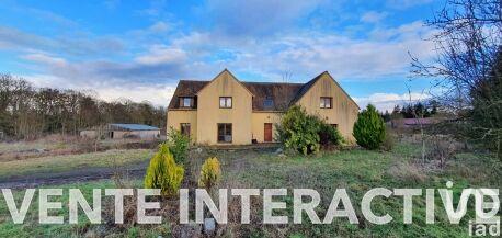 Maison - 221 m² - 11 pièces