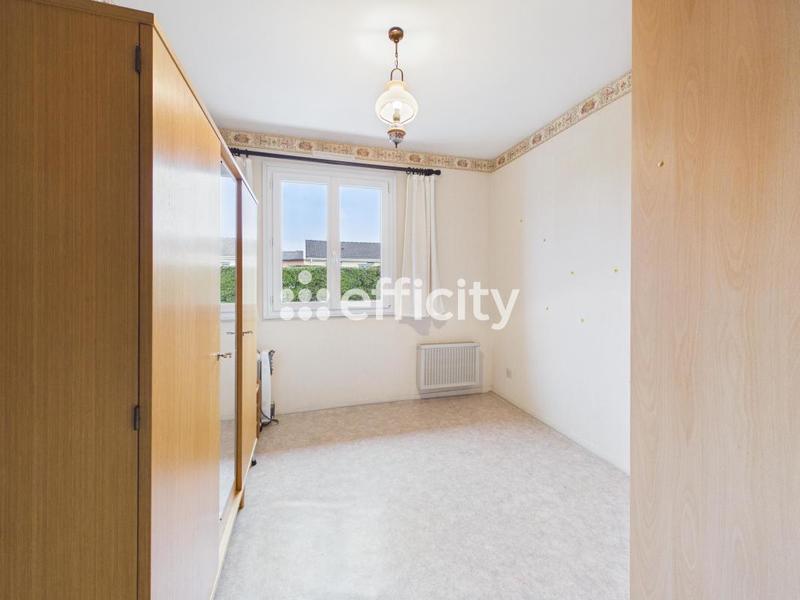 Pavillon - 85 m² - 4 pièces