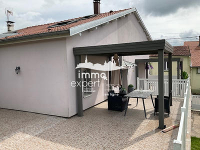 Maison - 128 m² - 7 pièces