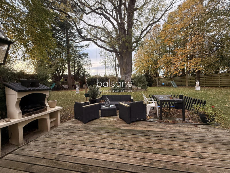 Maison - 226 m² - 8 pièces