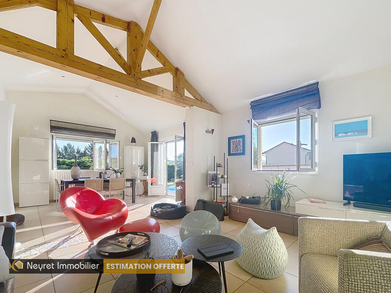 Maison - 175 m² - 7 pièces