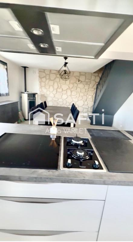 Maison - 91 m² - 5 pièces