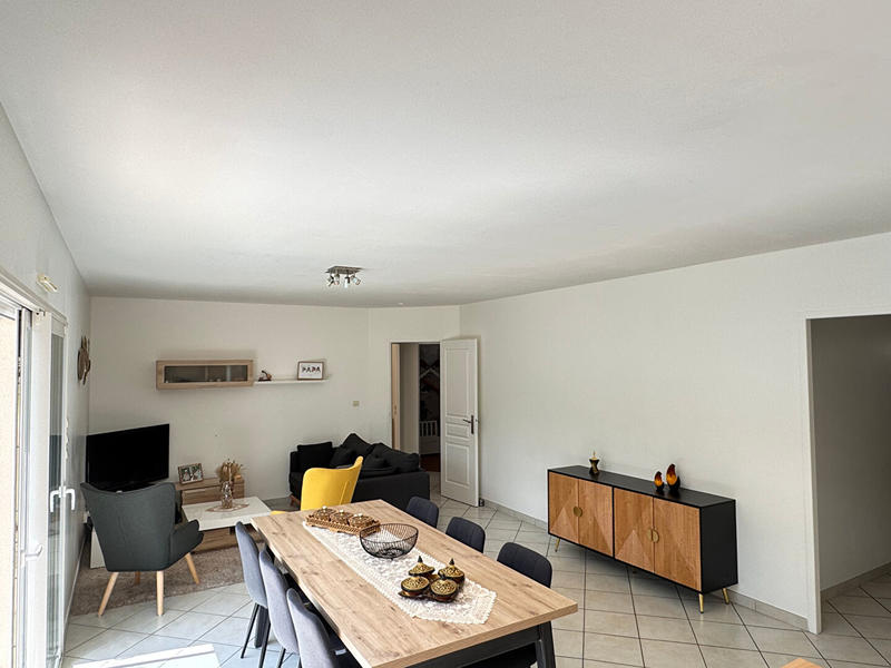 Maison - 98 m² - 4 pièces