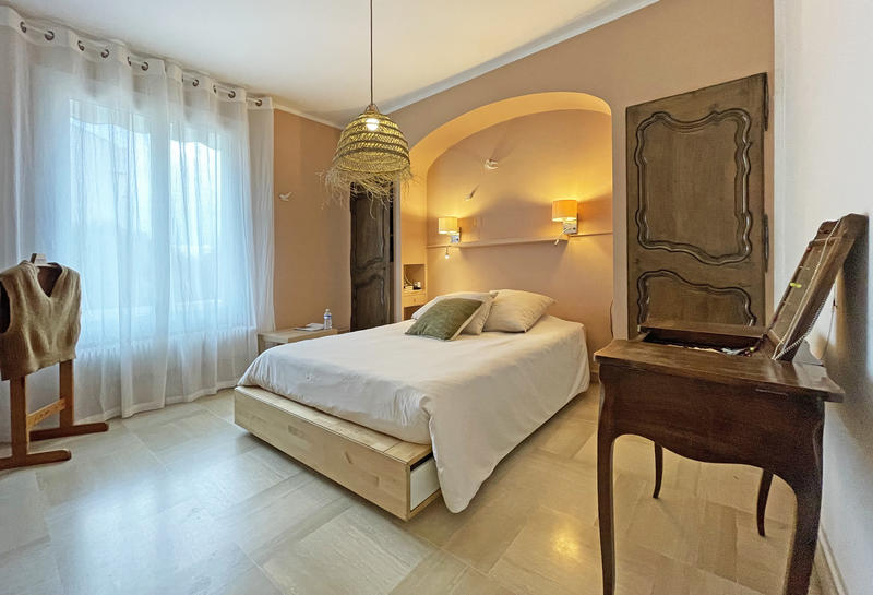 Appartement - 115 m² - 4 pièces