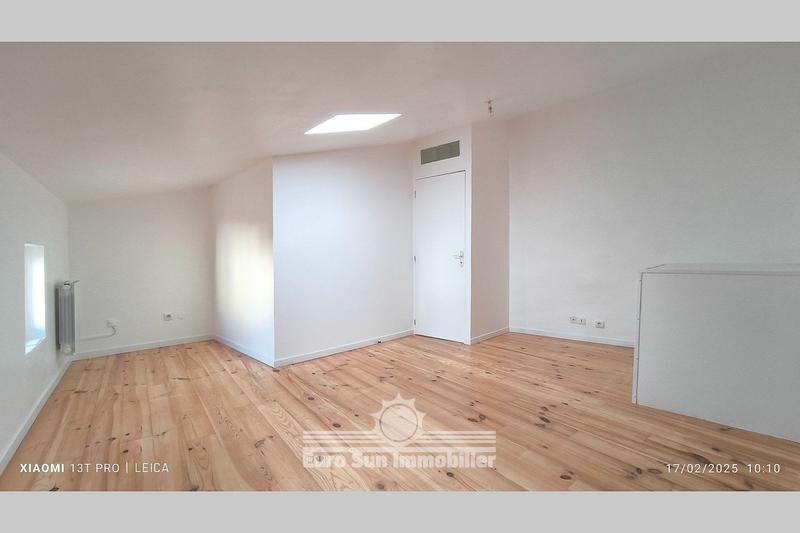 Maison de village - 80 m² - 3 pièces