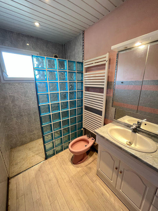 Maison - 155 m² - 6 pièces