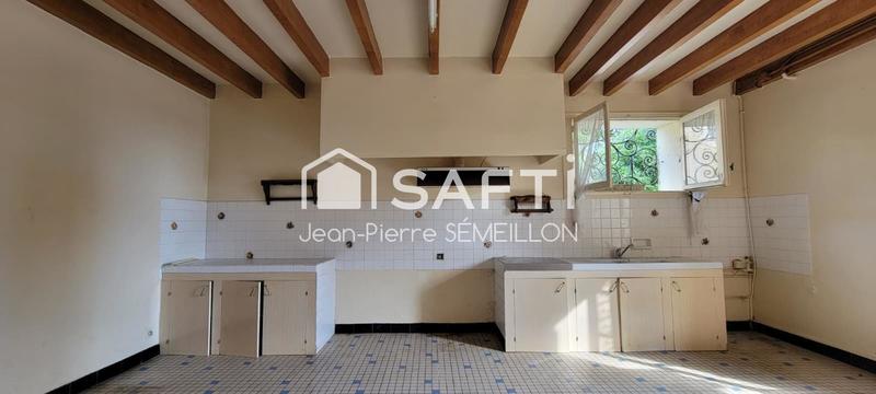 Maison - 185 m² - 8 pièces