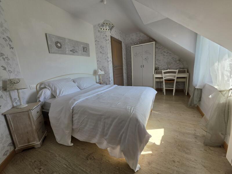 Maison - 220 m² - 11 pièces