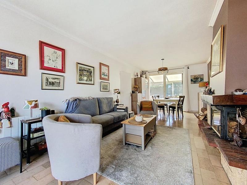 Maison traditionnelle - 135 m² - 6 pièces