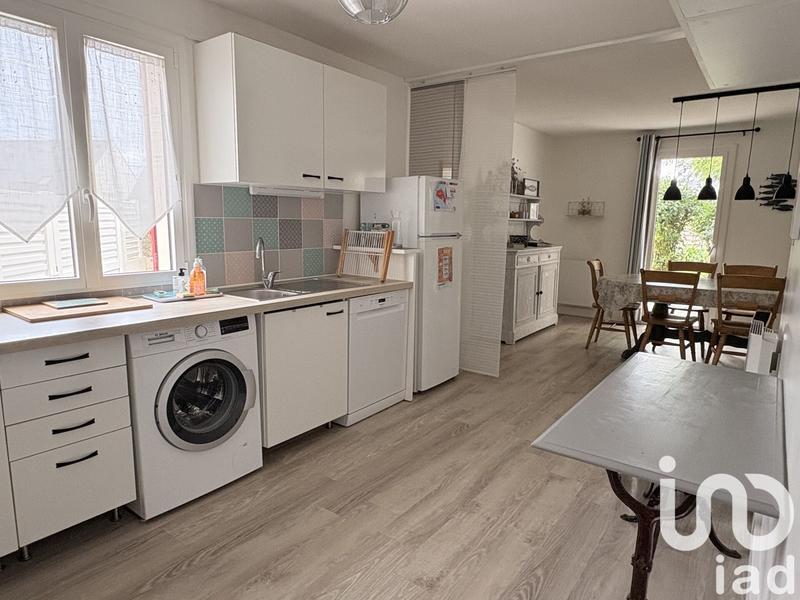 Maison - 95 m² - 5 pièces