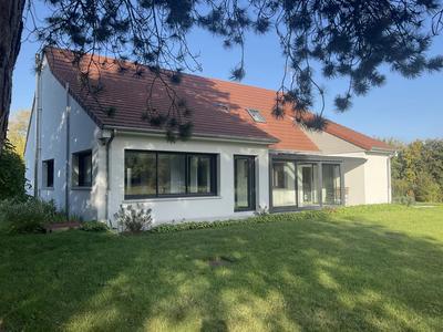 Maison - 187 m² - 6 pièces