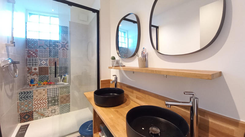 Appartement - 72 m² - 3 pièces