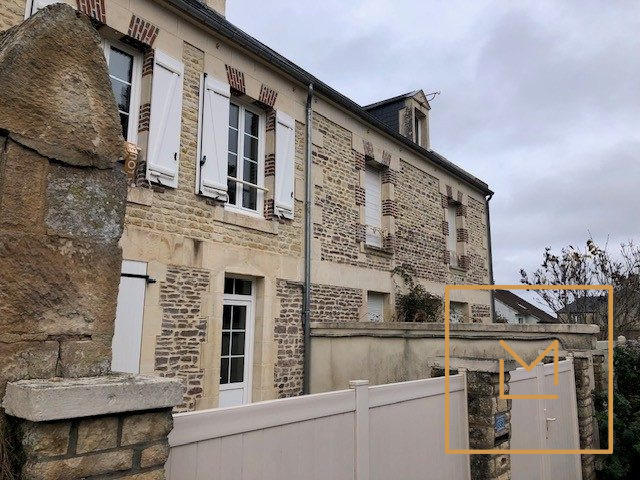 Maison - 92 m² - 5 pièces