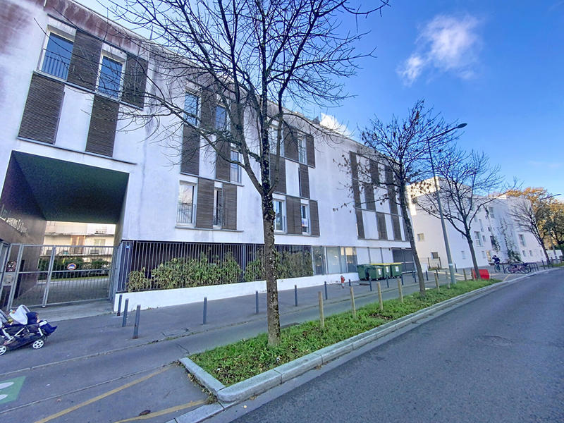 Appartement - 80 m² - 3 pièces