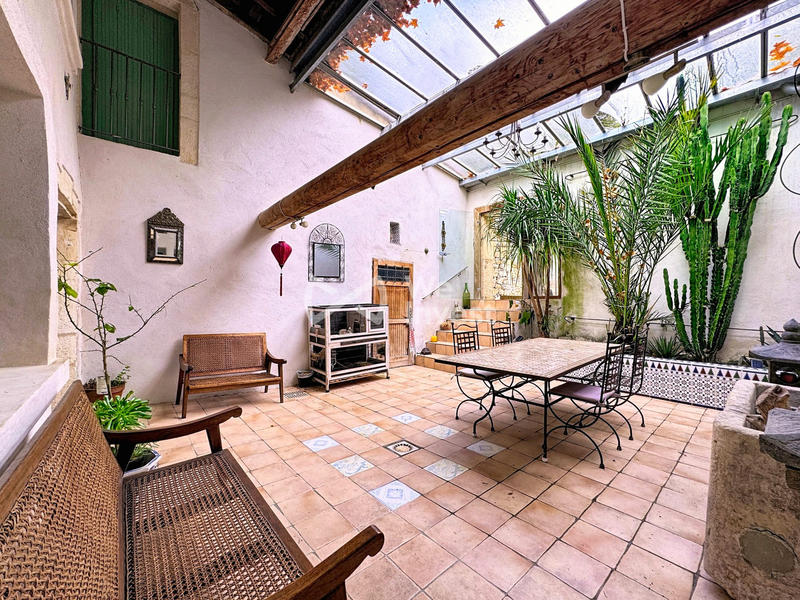 Villa - 275 m² - 7 pièces