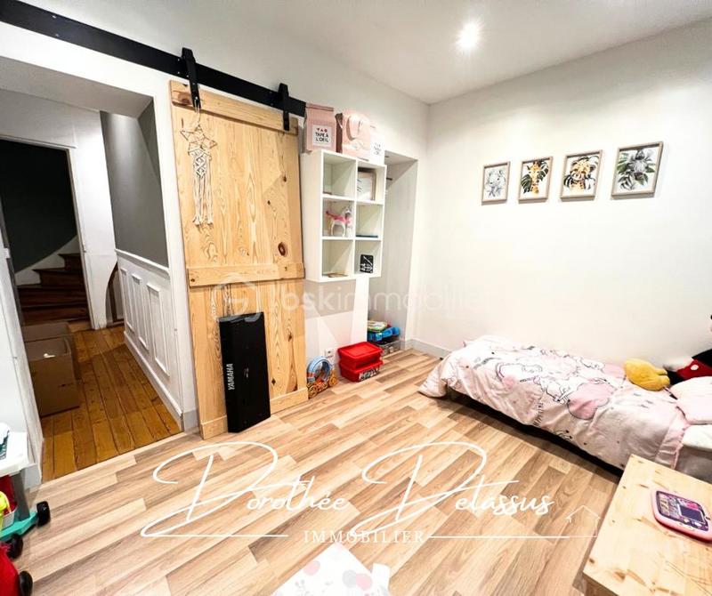 Maison - 115 m² - 5 pièces