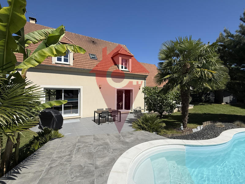 Maison - 150 m² - 7 pièces