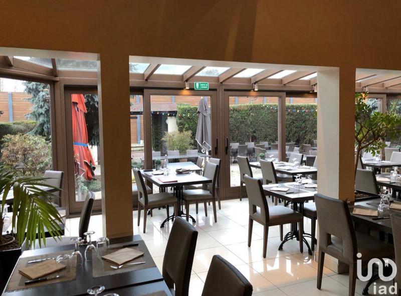 Local commercial - 870 m²