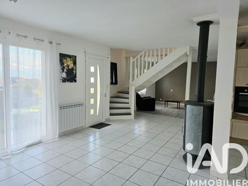 Maison - 141 m² - 6 pièces
