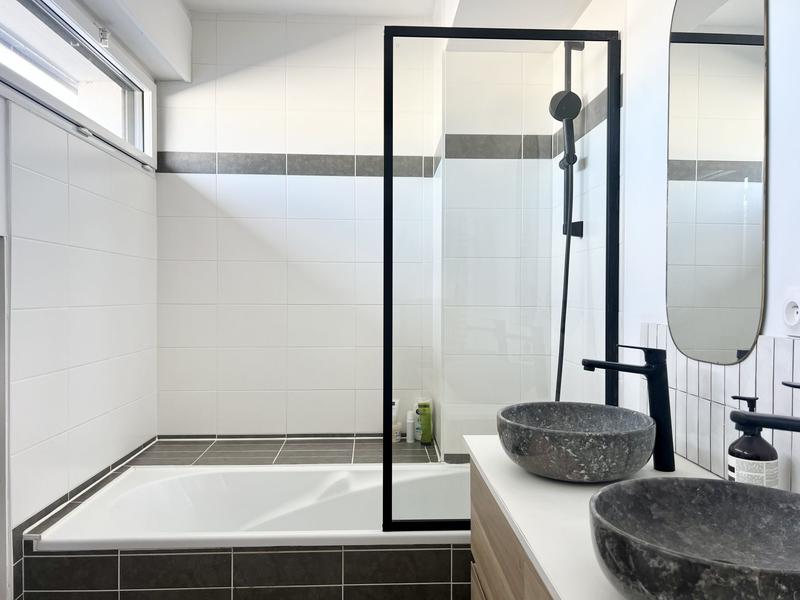 Appartement - 96 m² - 4 pièces