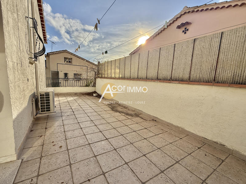 Maison - 210 m² - 9 pièces