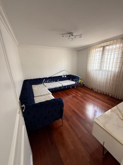 Maison - 234 m² - 6 pièces