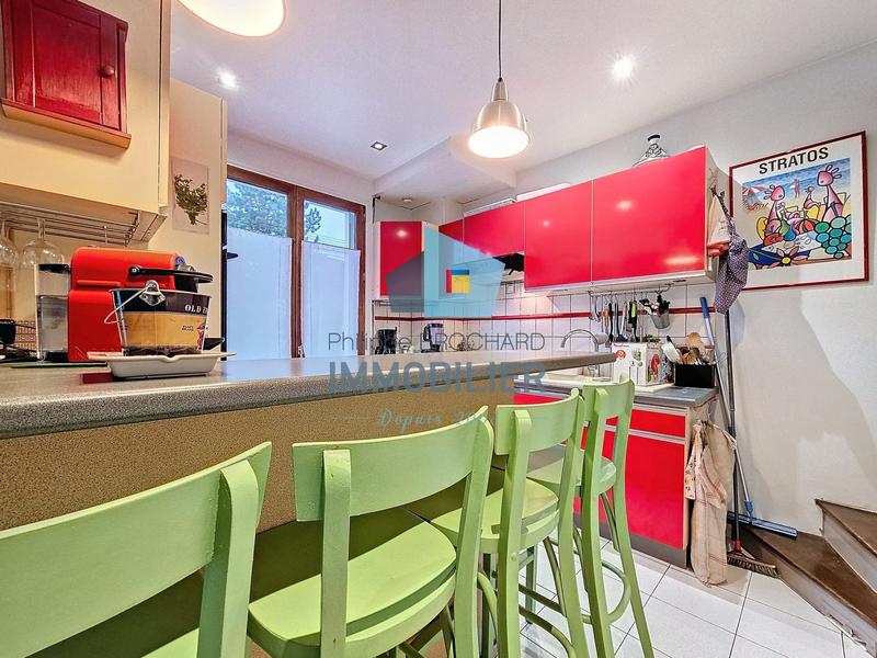 Maison - 105 m² - 6 pièces