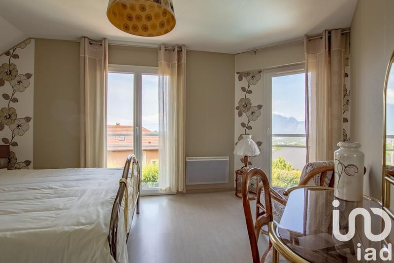 Maison de maîtres - 281 m² - 6 pièces