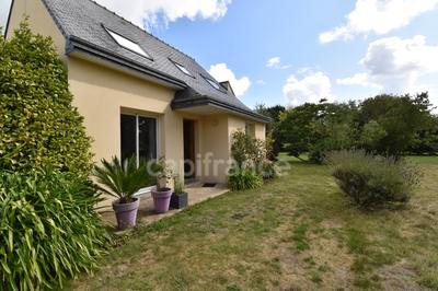 Maison - 94 m² - 4 pièces