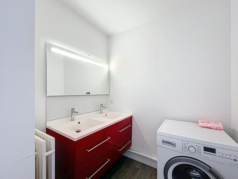 Appartement - 102 m² - 4 pièces