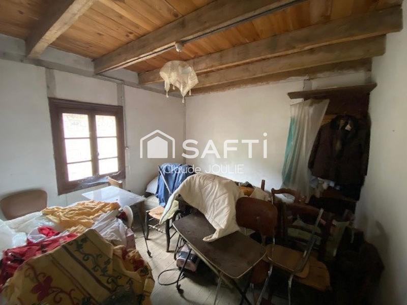 Maison - 104 m² - 4 pièces