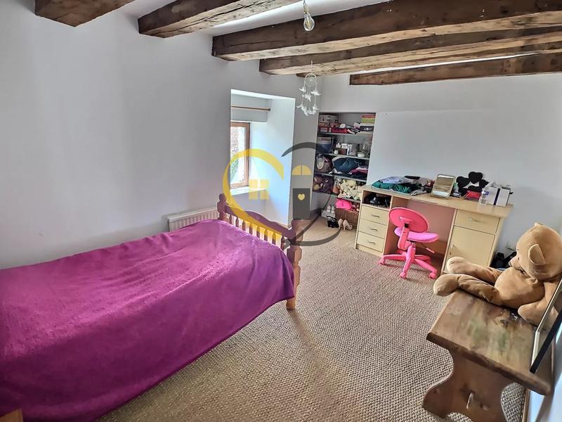 Maison - 144 m² - 7 pièces