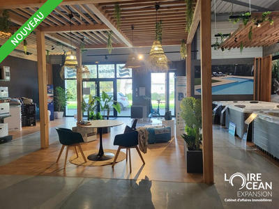 Local commercial - 200 m²