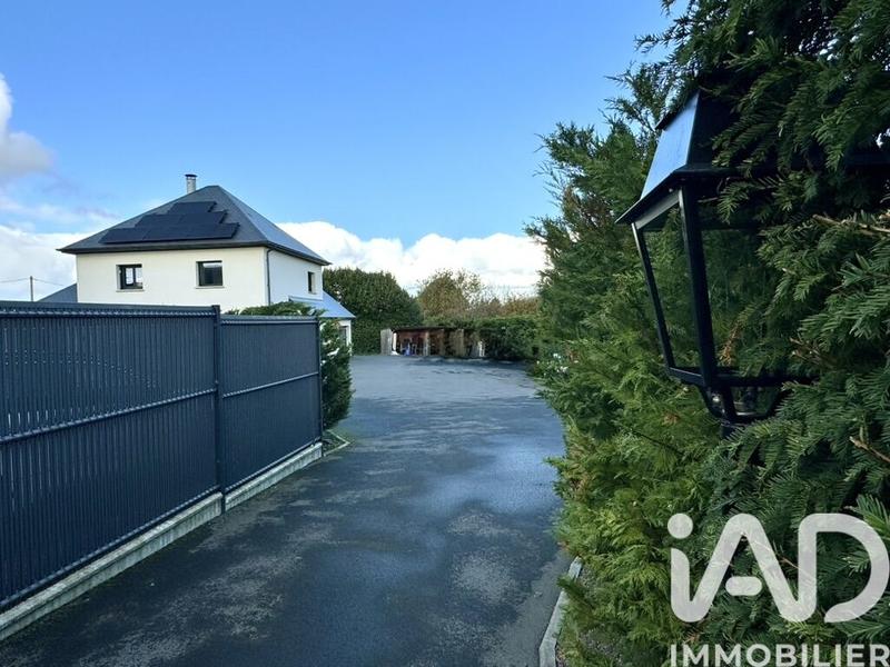 Maison - 122 m² - 6 pièces