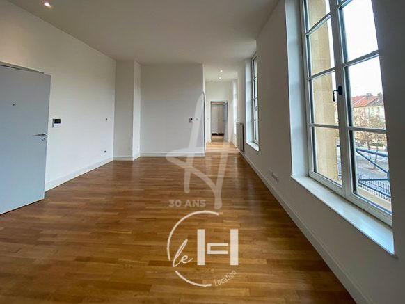 Appartement - 60 m² - 2 pièces