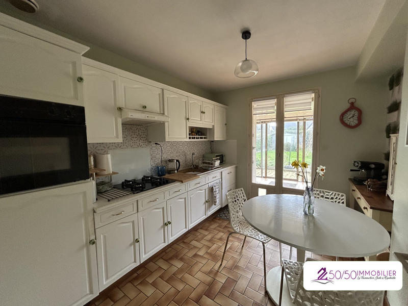 Maison - 106 m² - 6 pièces