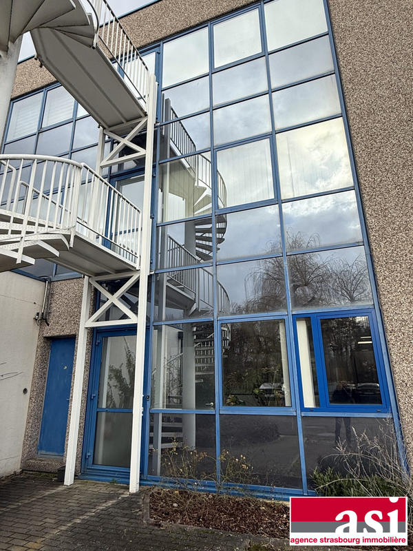 Bureau - 125 m² - 3 pièces