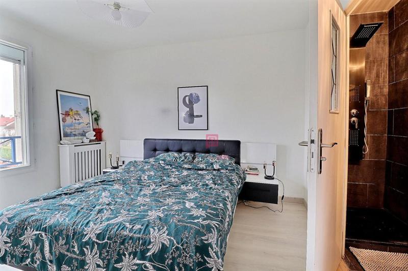 Maison - 109 m² - 7 pièces