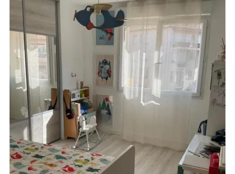 Appartement - 103 m² - 4 pièces