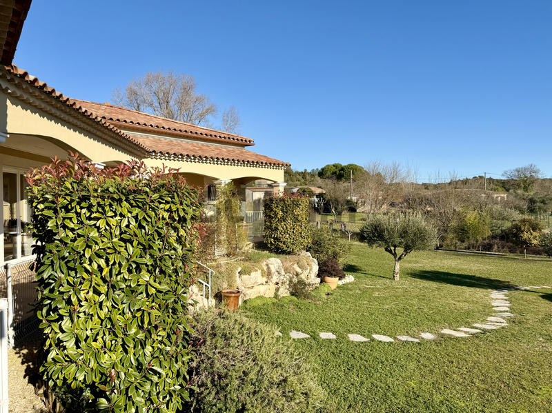 Villa - 138 m² - 6 pièces