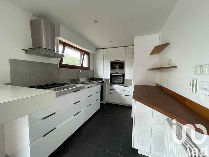 Appartement - 80 m² - 4 pièces